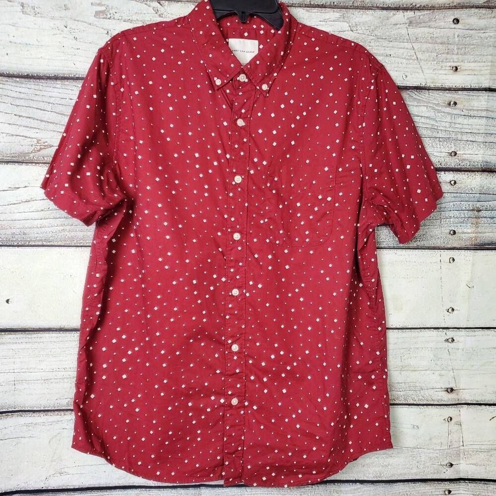 American Eagle Men’s Large Red Short Sleeve Button Down Shirt Geometric Print